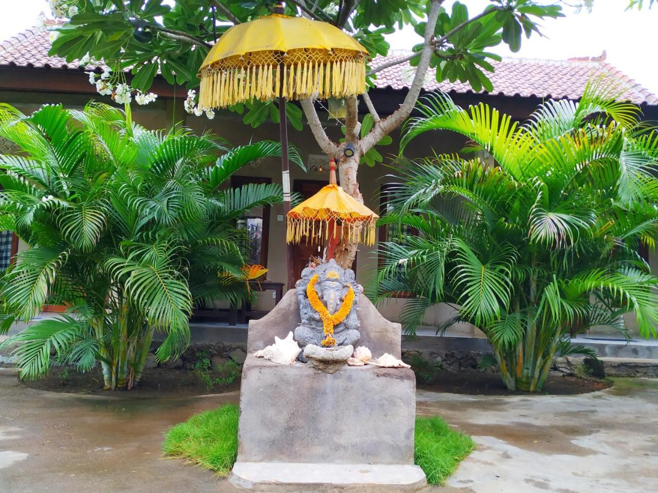 Angga Guest House Pemuteran  Exterior photo