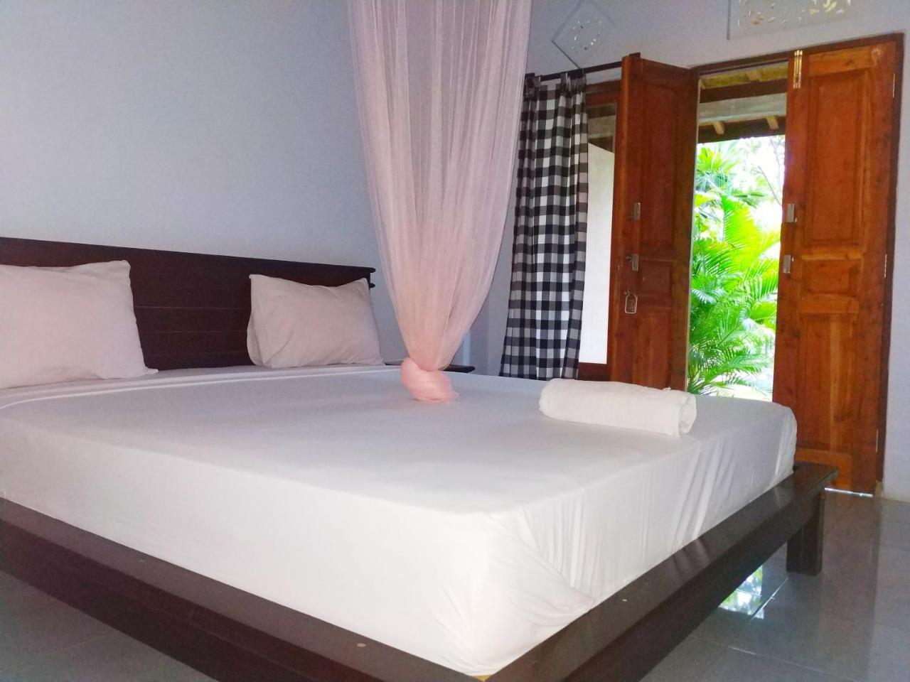Angga Guest House Pemuteran  Exterior photo